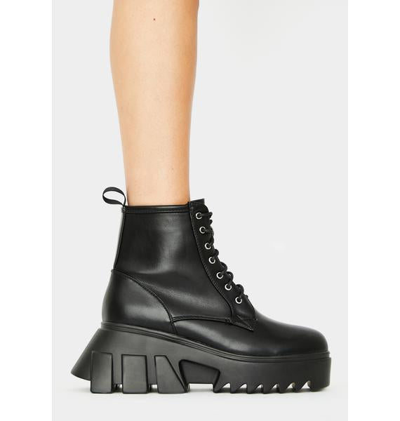 ANKLE BOOTS